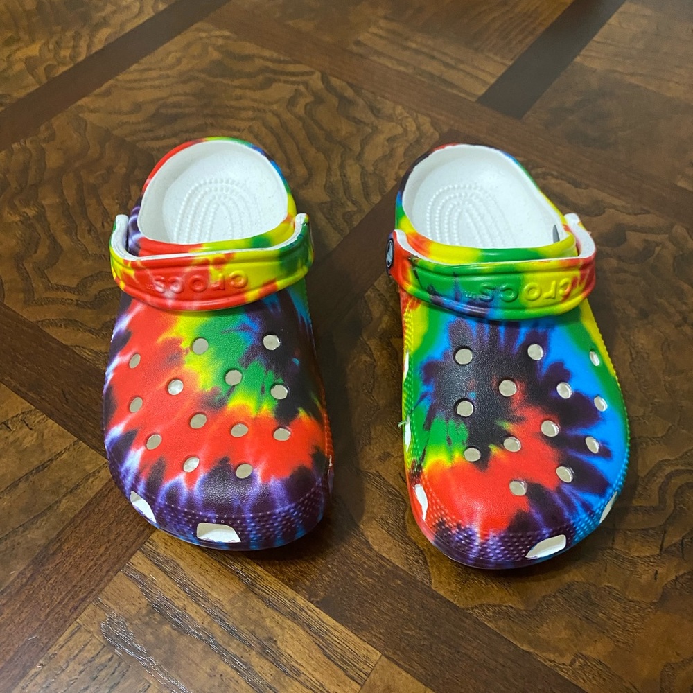 Crocs